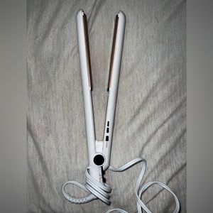 Conair white hair straightener